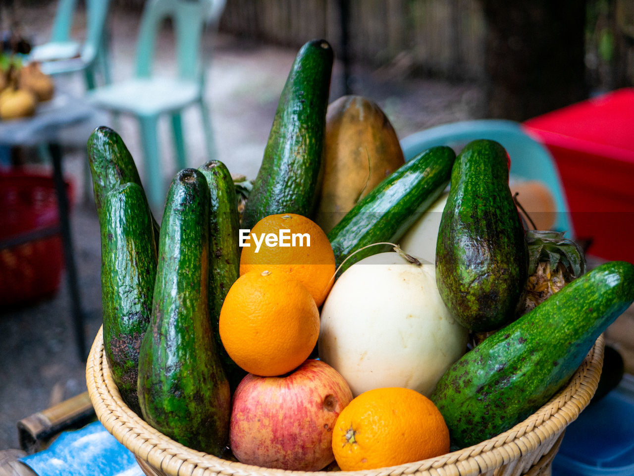 food, food and drink, zucchini, healthy eating, vegetable, freshness, wellbeing, cucumber, summer squash, green, container, plant, multi colored, fruit, variation, produce, no people, basket, organic, large group of objects, orange color, abundance, squash, market, retail, root vegetable, carrot, outdoors, pepper, nature