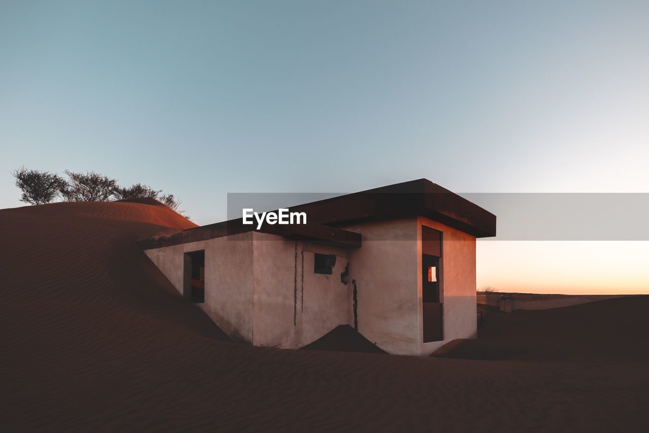 Abandoned house in desert 