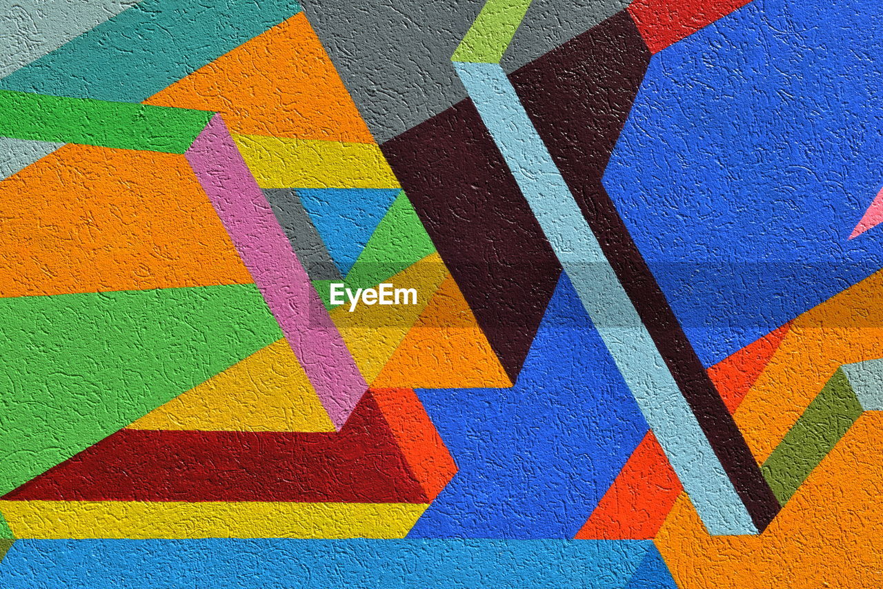 Colorful geometric wall pattern
