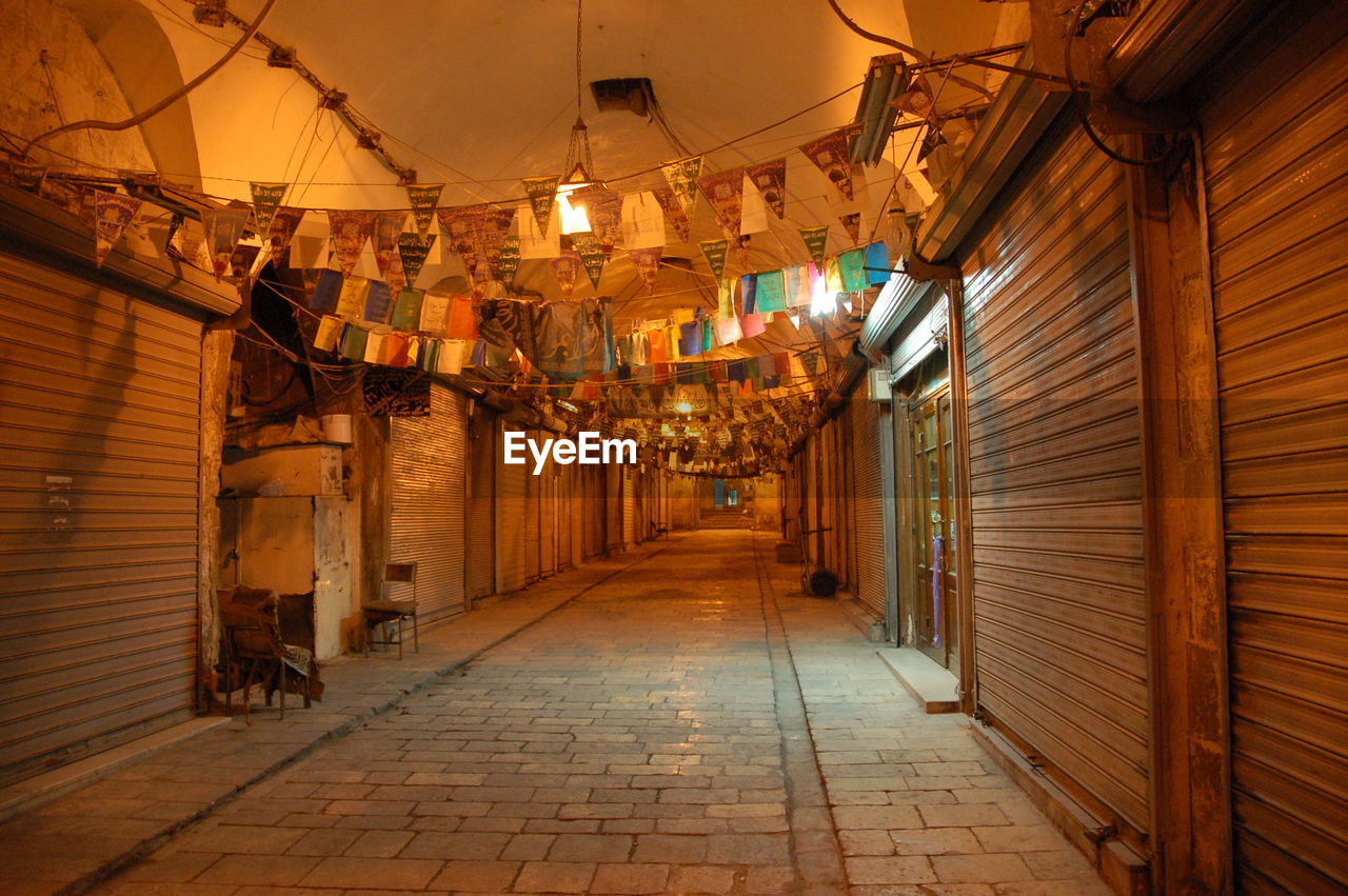 Al-madina souq in aleppo