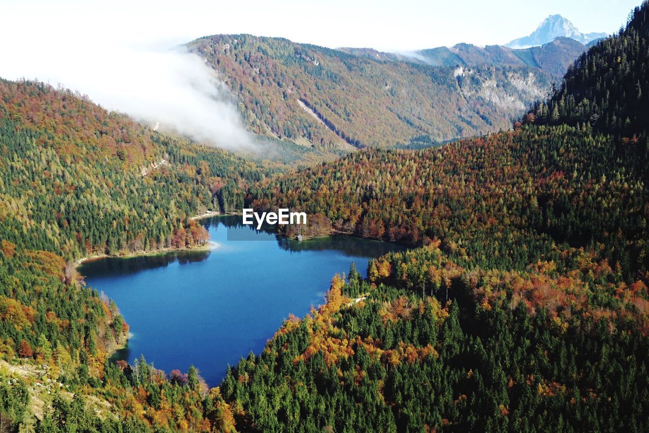 SCENIC VIEW OF MOUNTAINS