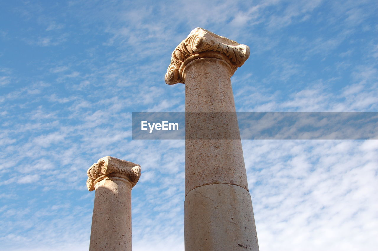 LOW ANGLE VIEW OF TOWER AGAINST SKY