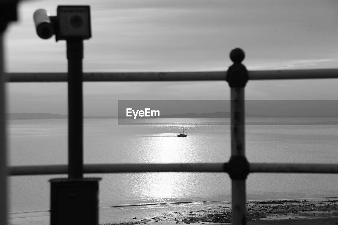 Boat through the railings