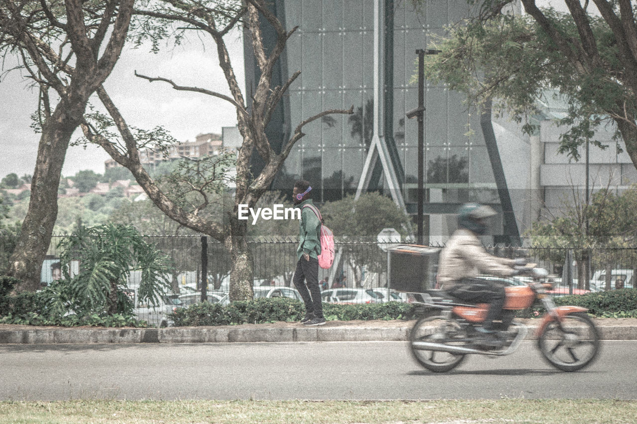 BICYCLE SITTING ON ROAD