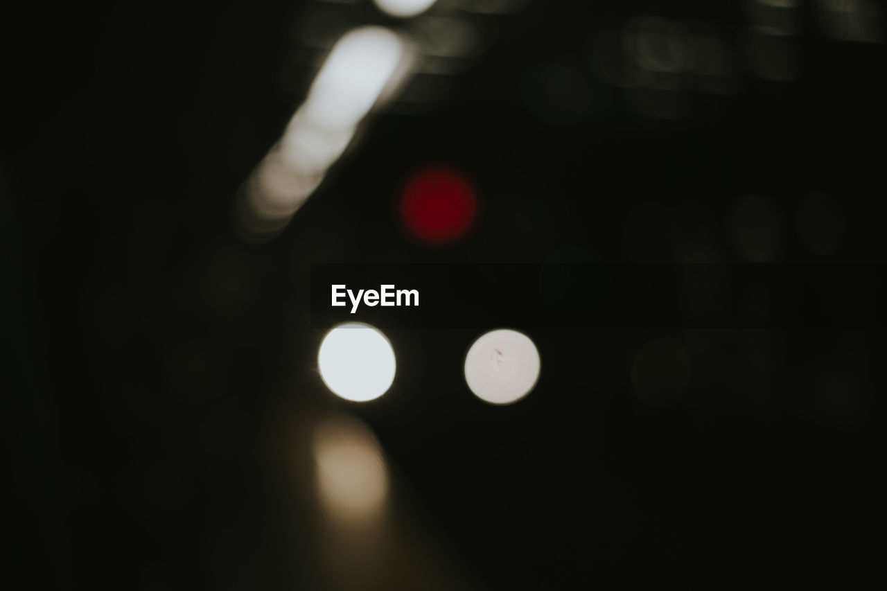 DEFOCUSED LIGHTS