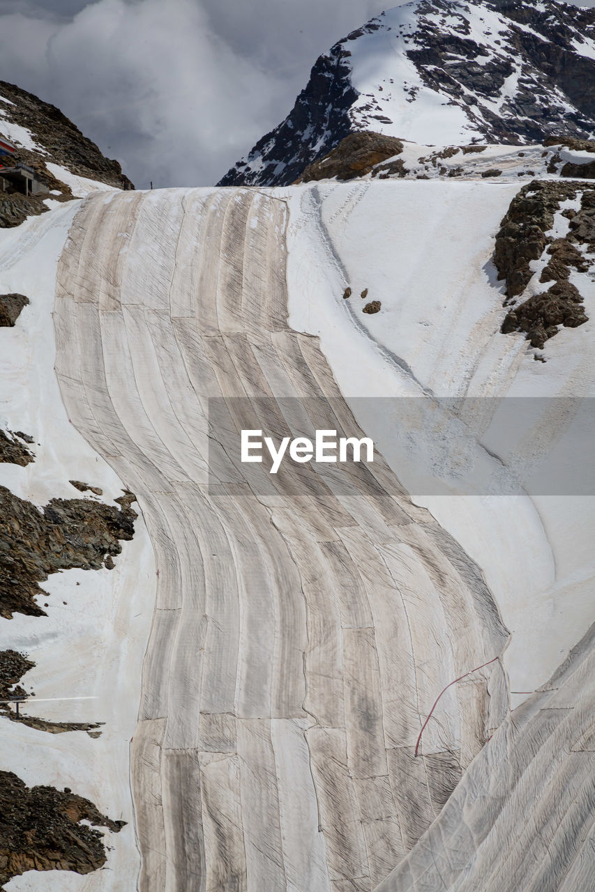 SNOW COVERED ROCK FORMATIONS