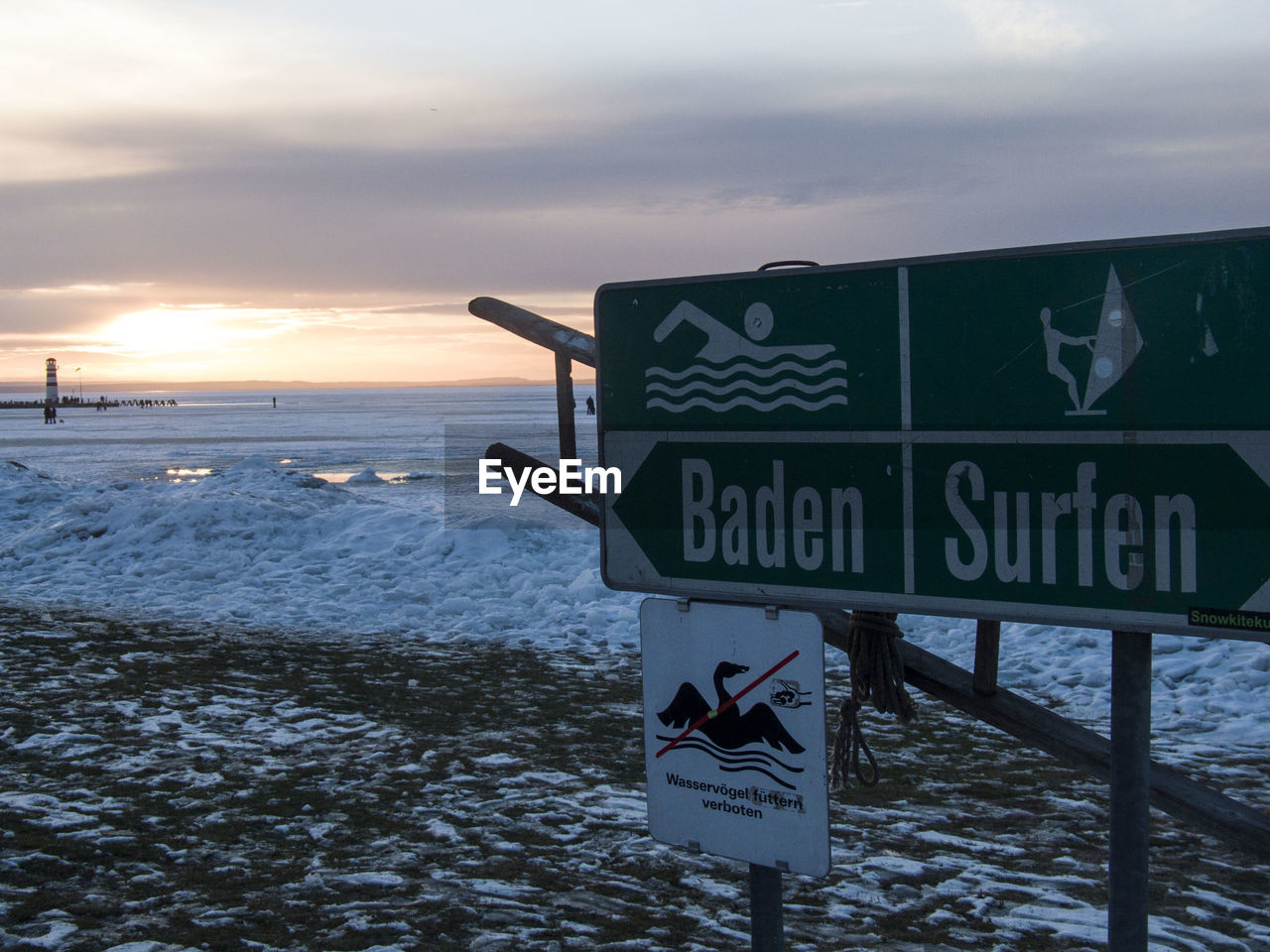 Warning sign on beach