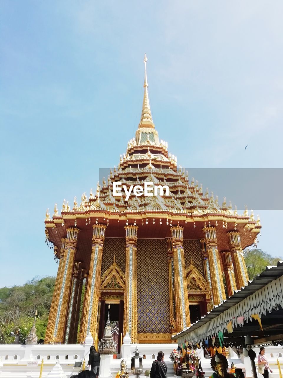 LOW ANGLE VIEW OF A TEMPLE BUILDING