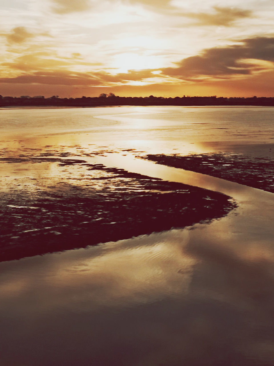 water, sky, sunset, reflection, sea, beauty in nature, cloud, scenics - nature, tranquility, nature, tranquil scene, land, dawn, beach, no people, sunlight, ocean, shore, horizon, idyllic, coast, wave, dramatic sky, environment, outdoors, evening, orange color, horizon over water, landscape, sun, travel destinations