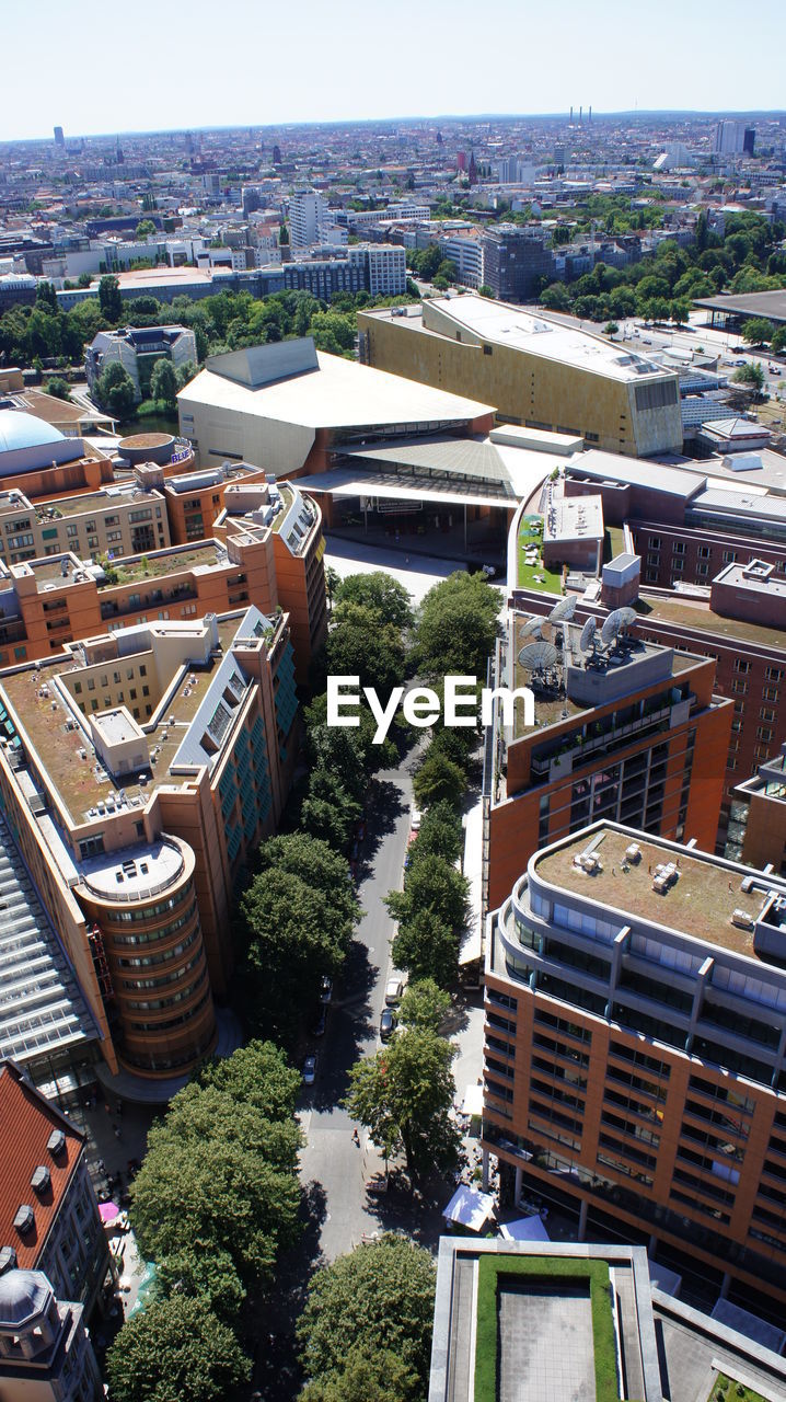 HIGH ANGLE VIEW OF A CITY