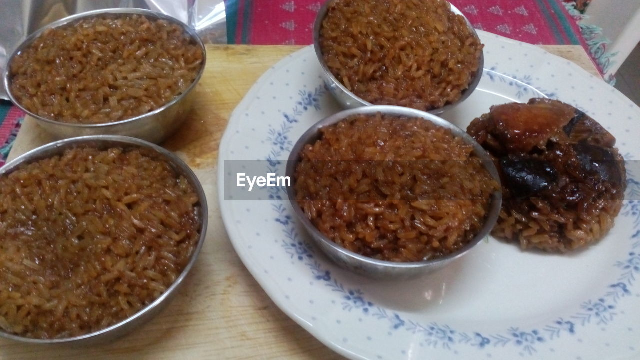 CLOSE-UP OF SERVED FOOD