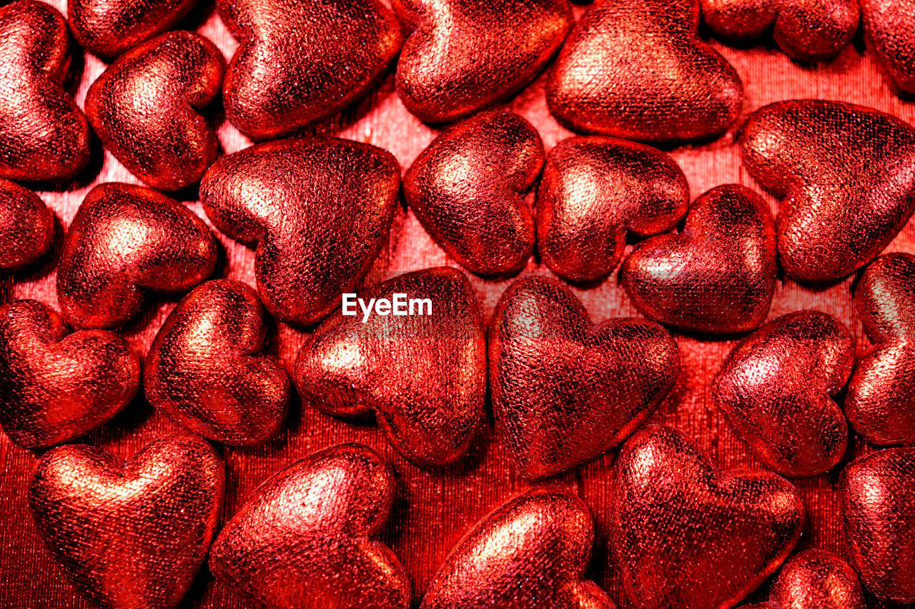 Full frame shot of red heart shapes