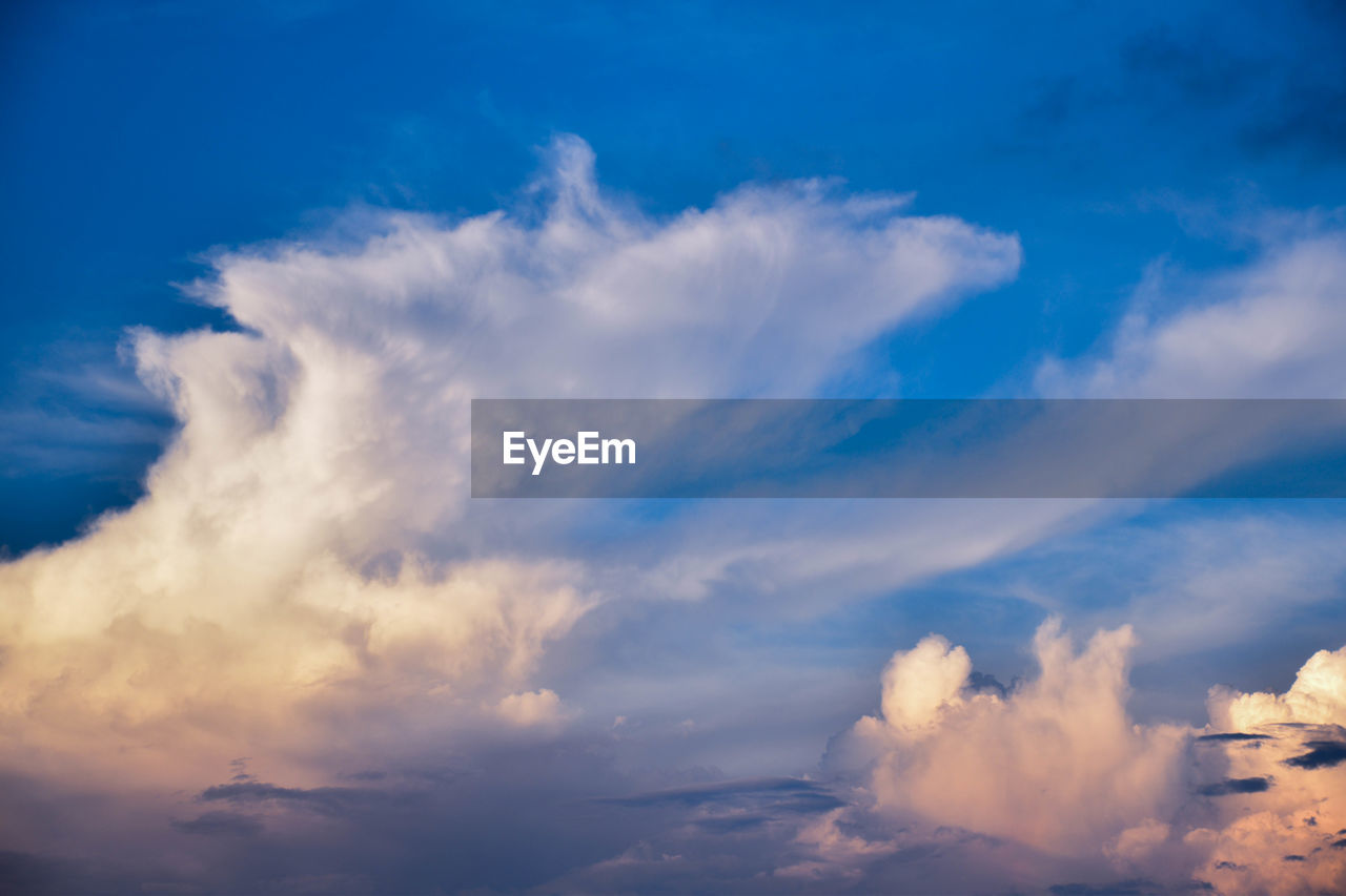 The evening sky with a large cloud