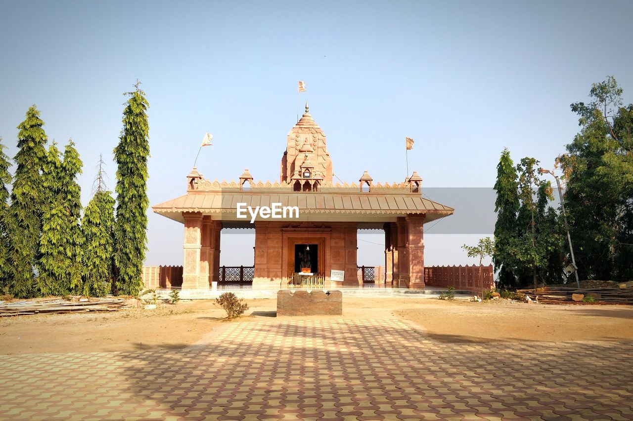 VIEW OF HISTORICAL BUILDING