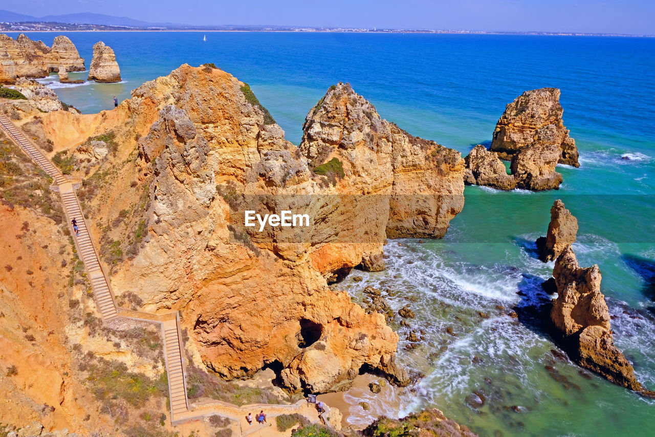 PANORAMIC VIEW OF SEA AND ROCKS