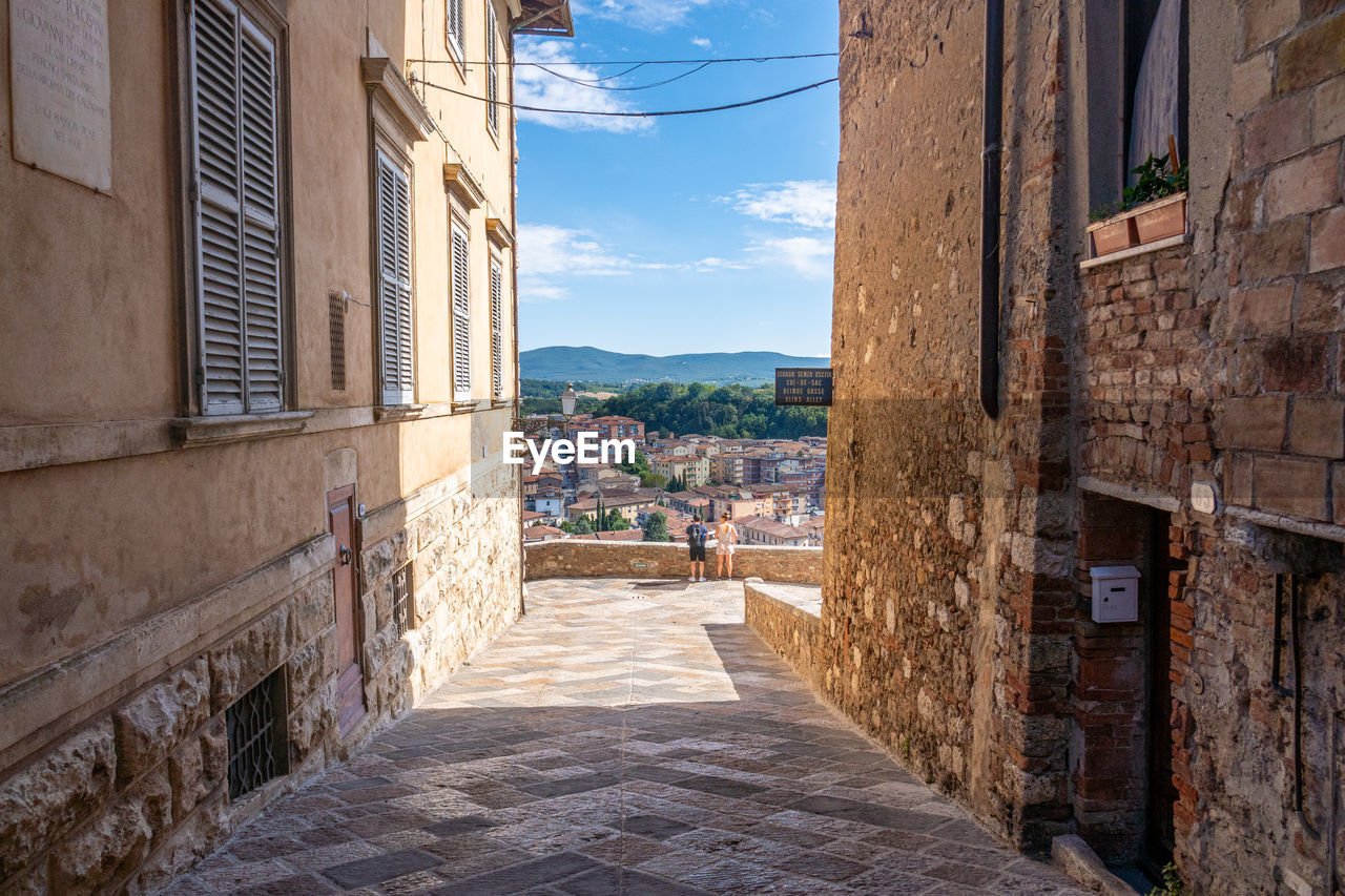 Street and buildings in little ancient town of colle val d'elsa, tuscany