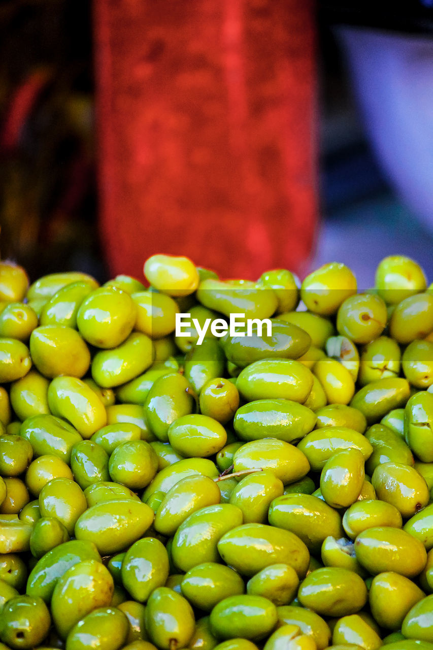 CLOSE-UP OF FRESH VEGETABLES FOR SALE IN MARKET