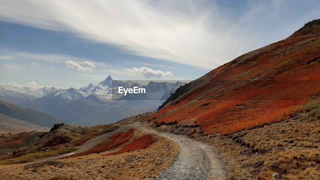 Autumn colours in the italian alps