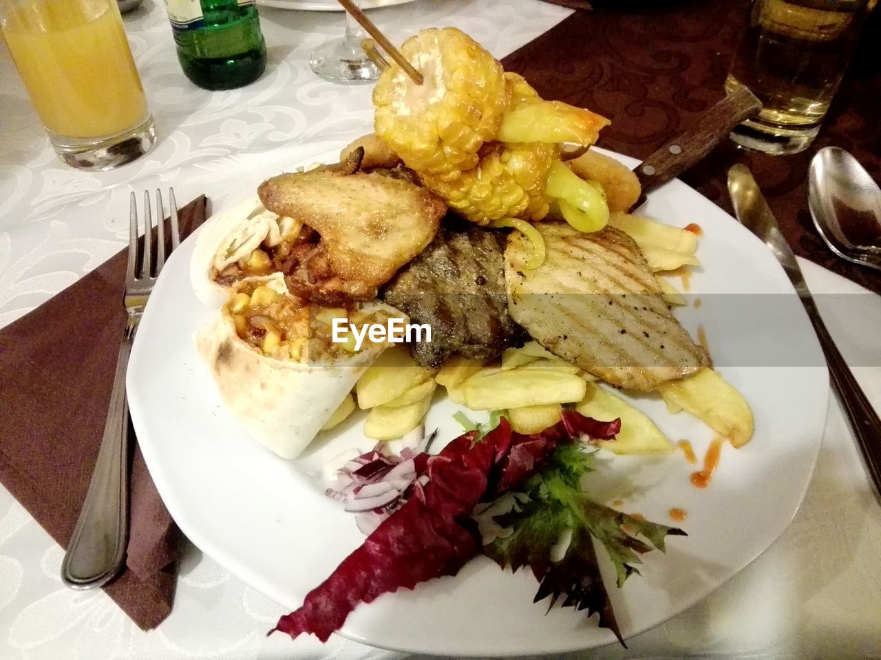 HIGH ANGLE VIEW OF BREAKFAST ON TABLE