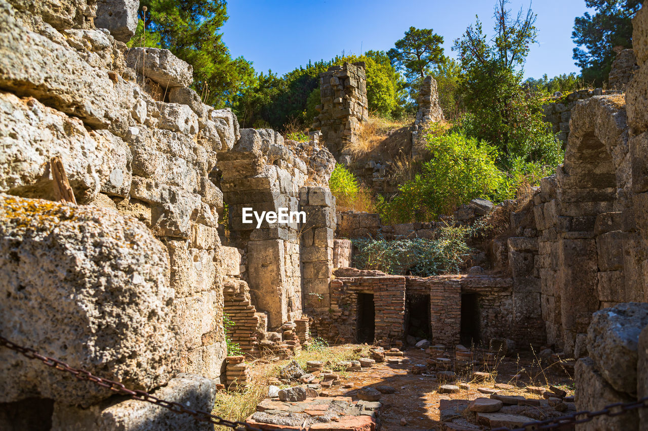 low angle view of old ruins against sky