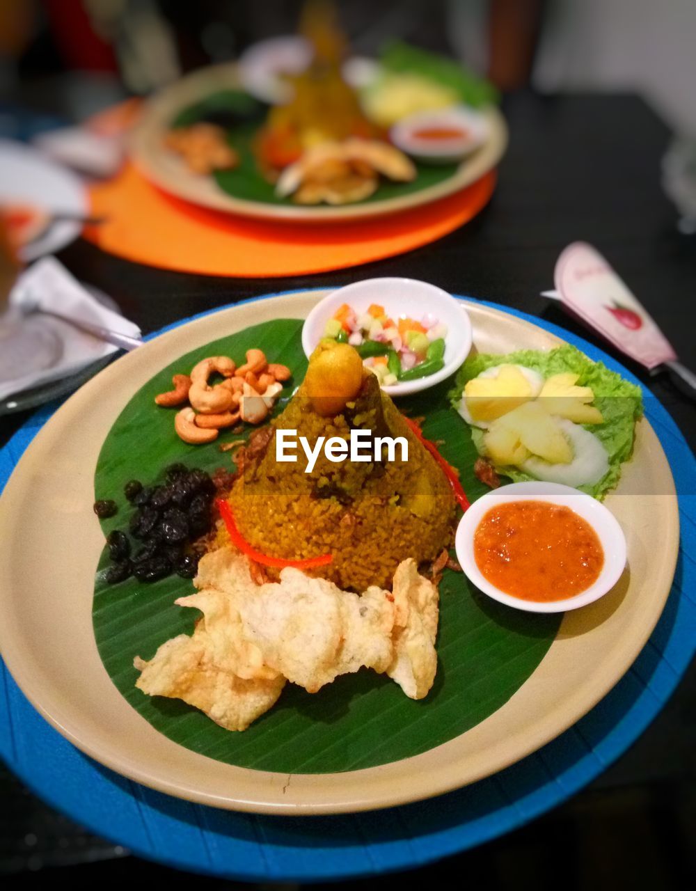 CLOSE-UP OF SERVED FOOD