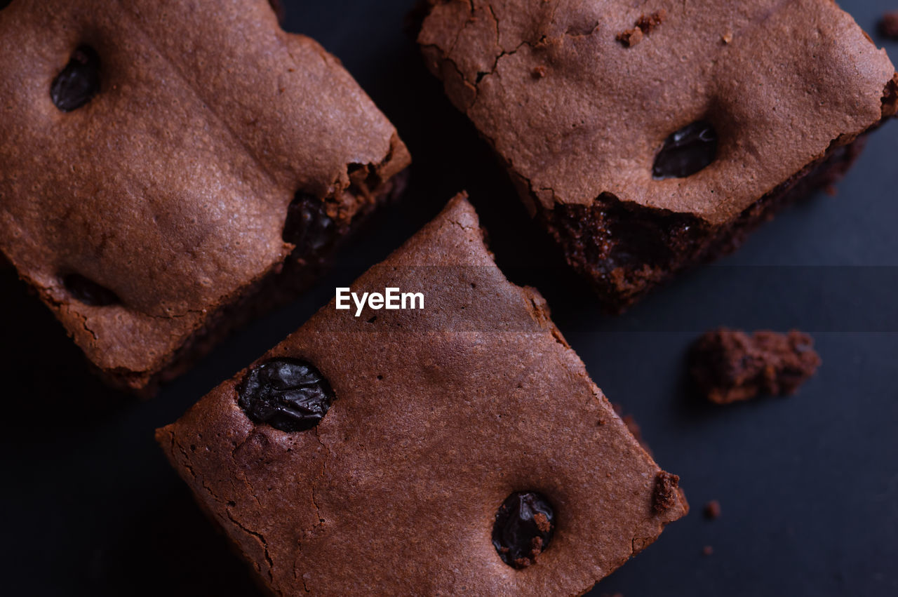 Close-up of brownie cake with raisin