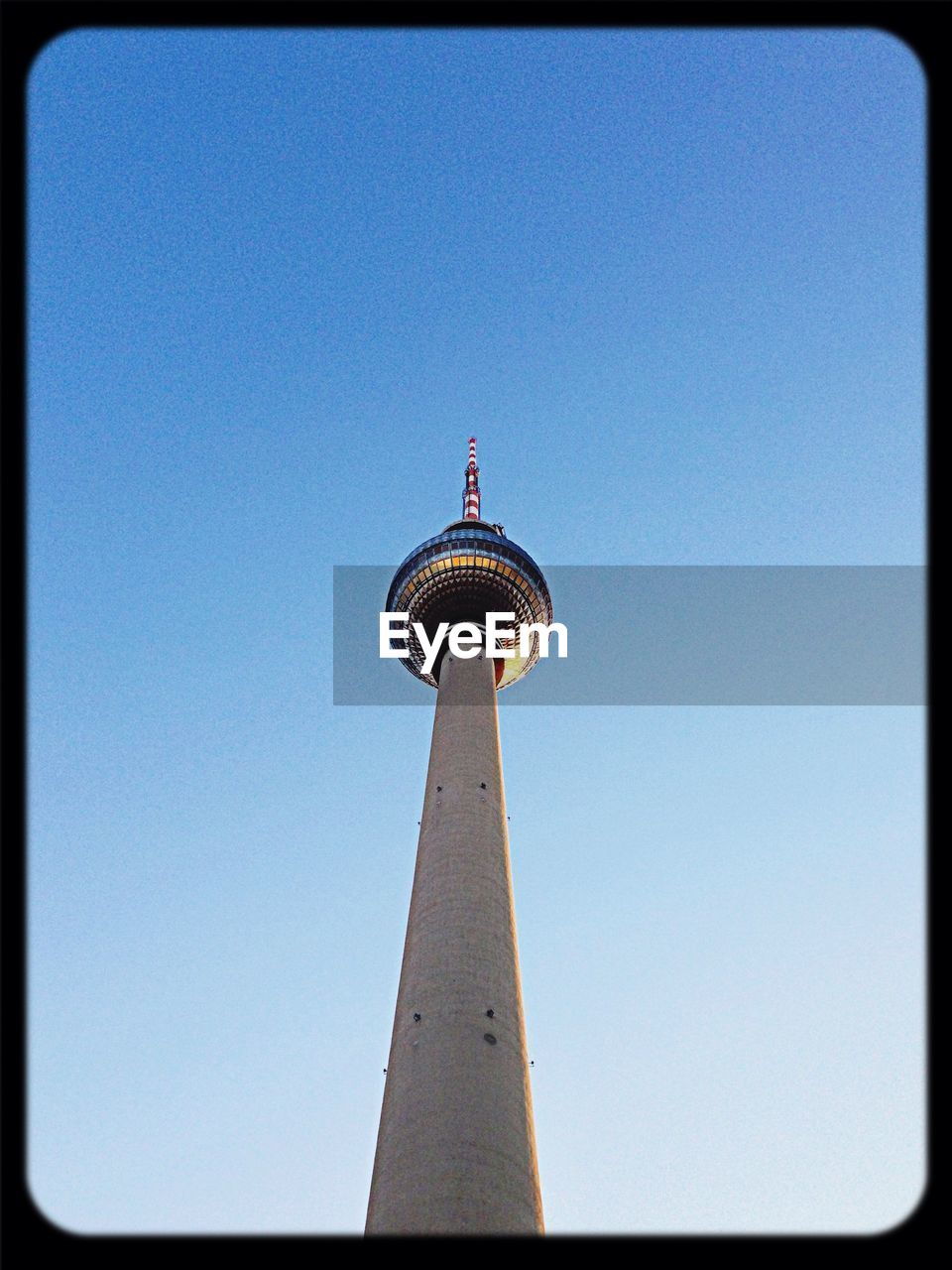 LOW ANGLE VIEW OF FERNSEHTURM TOWER