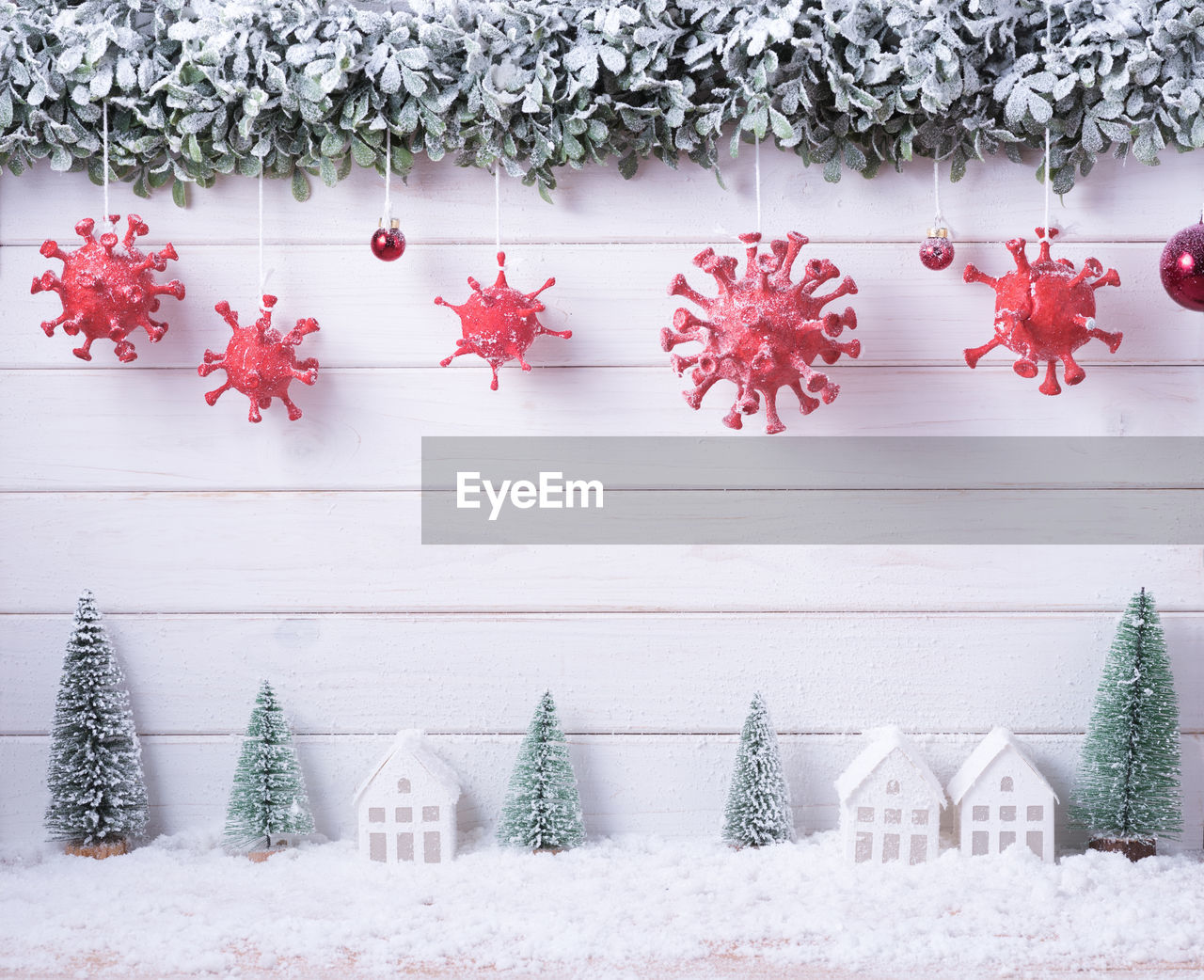 VIEW OF CHRISTMAS TREE IN SNOW COVERED FIELD