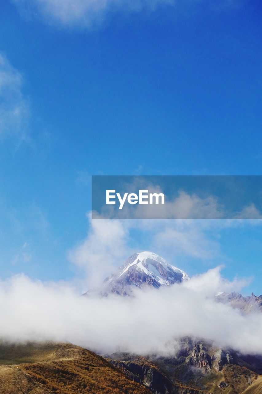 Summit of kasbek mountain at kazbegi, georgia. close to russian georgian border