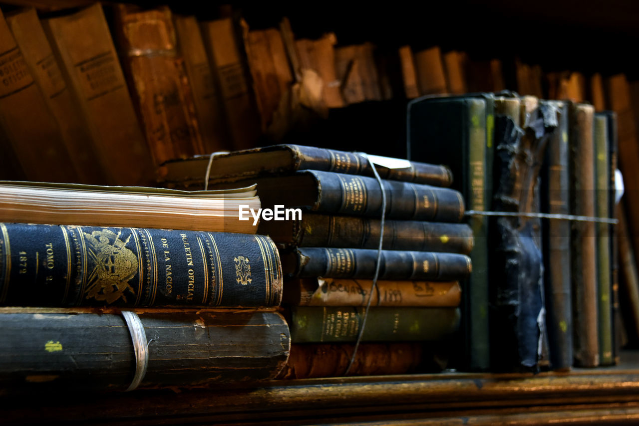 CLOSE-UP OF BOOKS