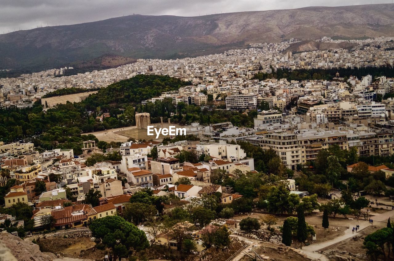 HIGH ANGLE VIEW OF TOWNSCAPE