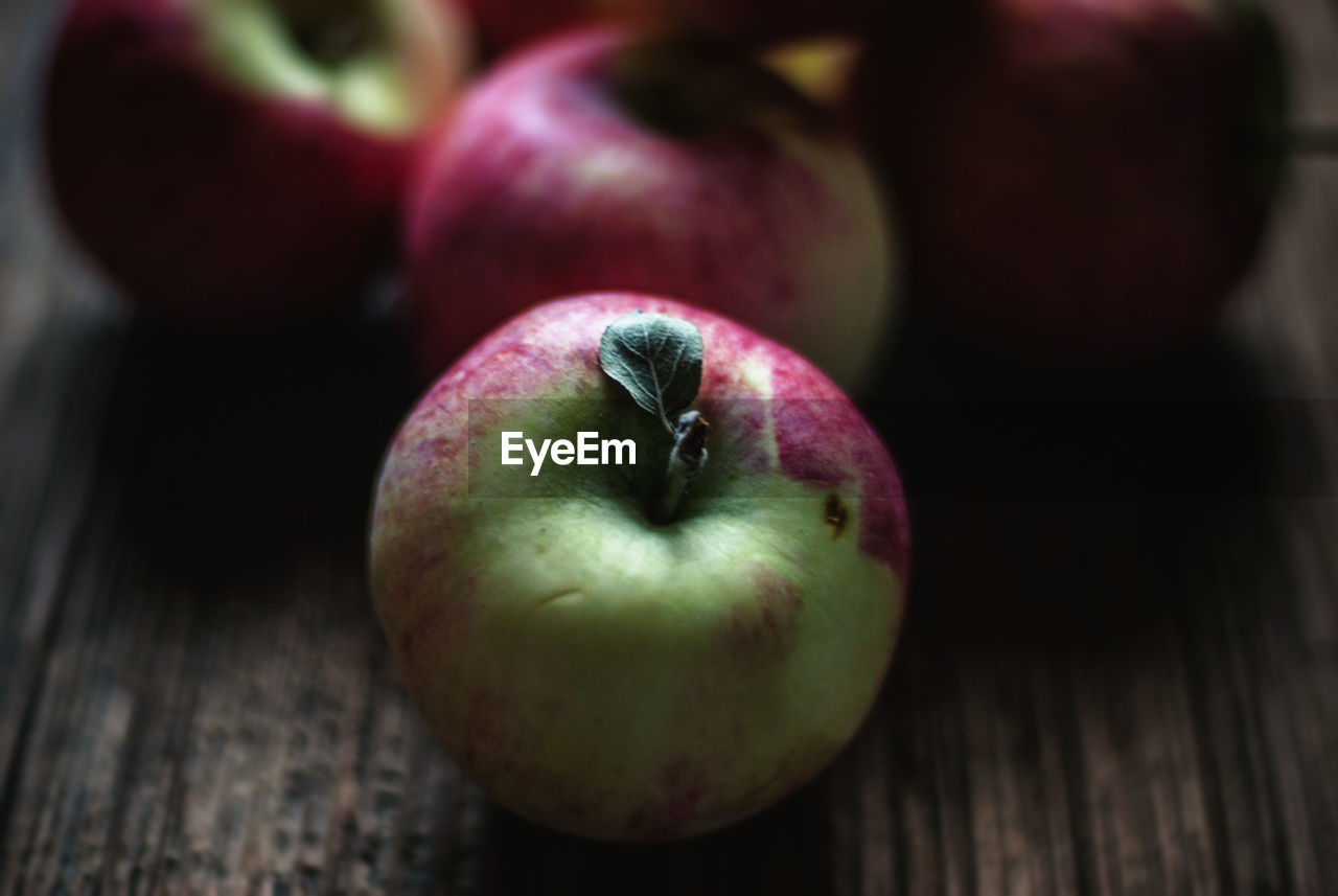 Close-up of apples on table