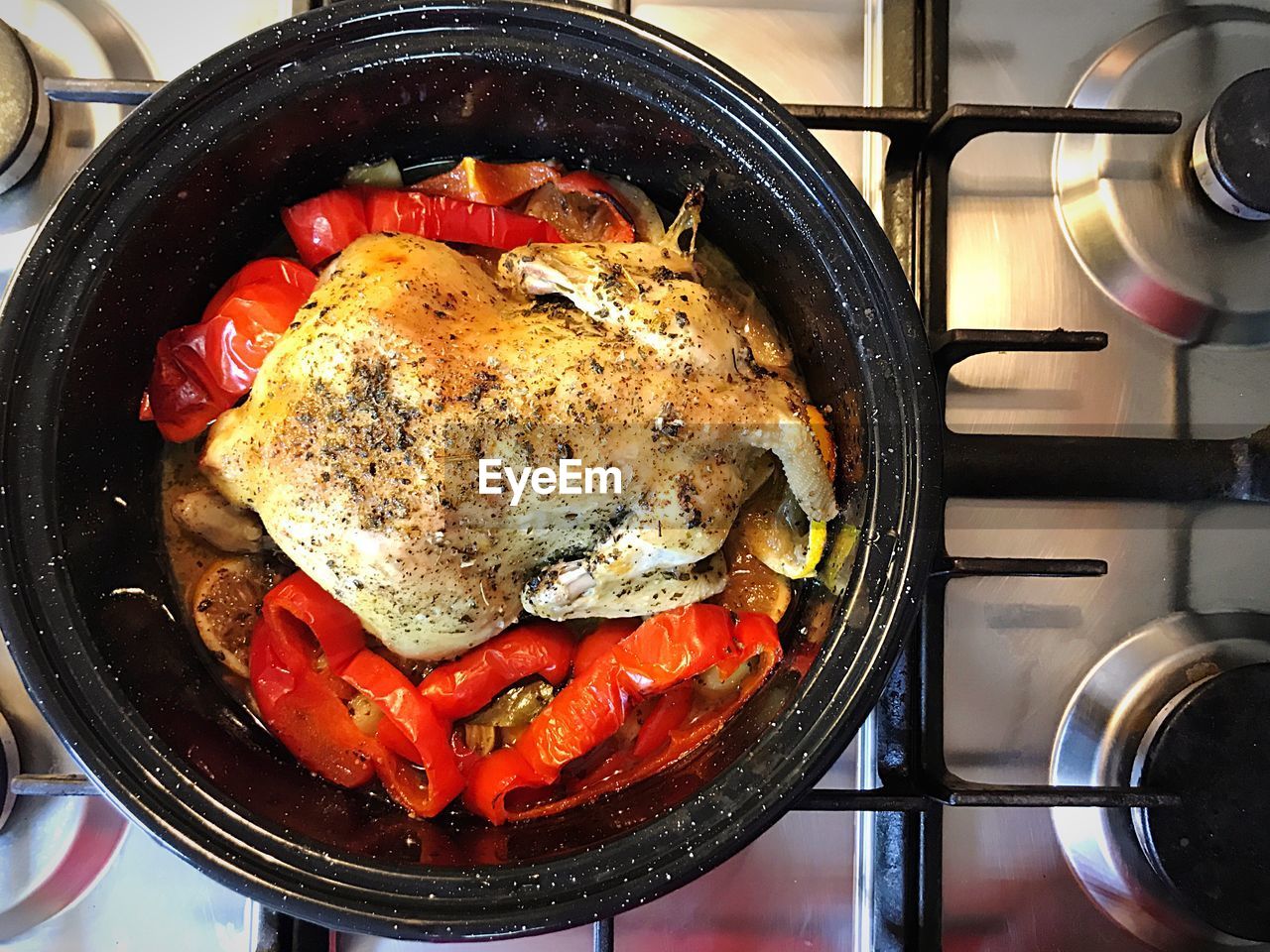 HIGH ANGLE VIEW OF MEAT IN PAN