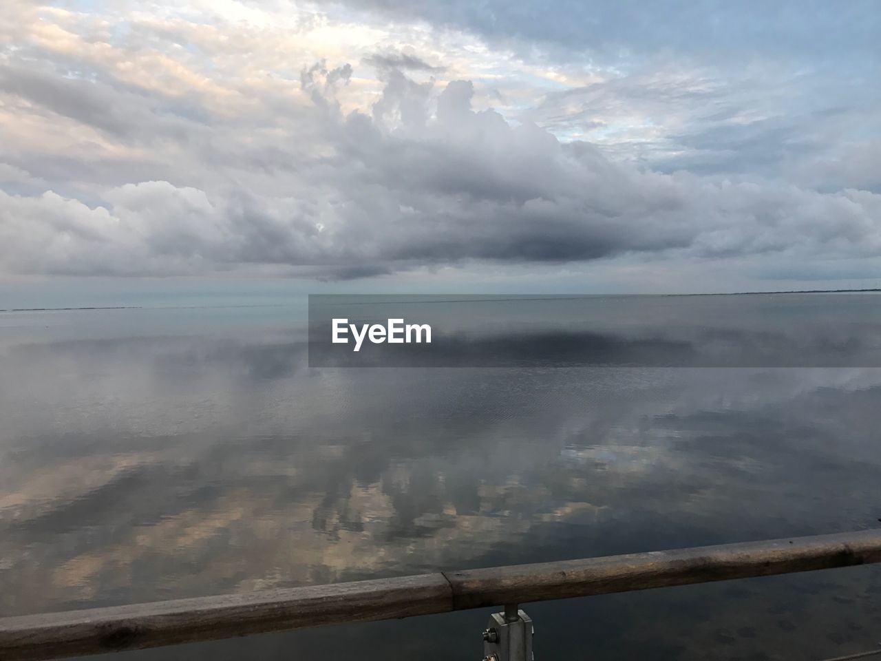 VIEW OF STORM CLOUDS OVER SEA