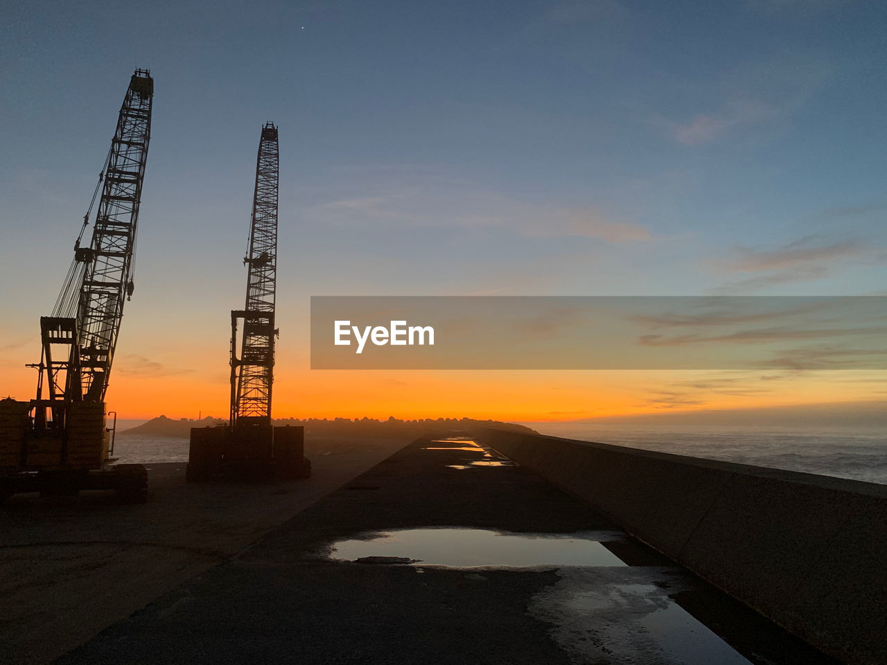 SCENIC VIEW OF SEA DURING SUNSET