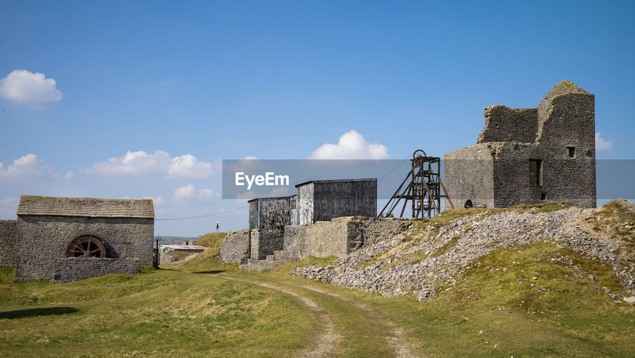 The ruined magpie mine, an old lead mine near sheldon in the peak district, derbyshire, uk. 