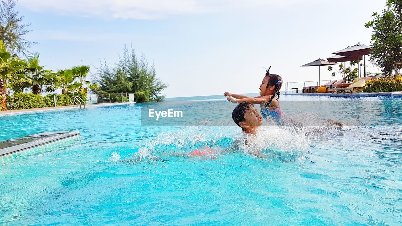 Children in swimming pool