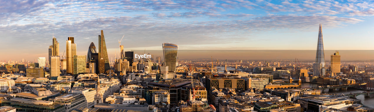 Panoramic view of cityscape against sky