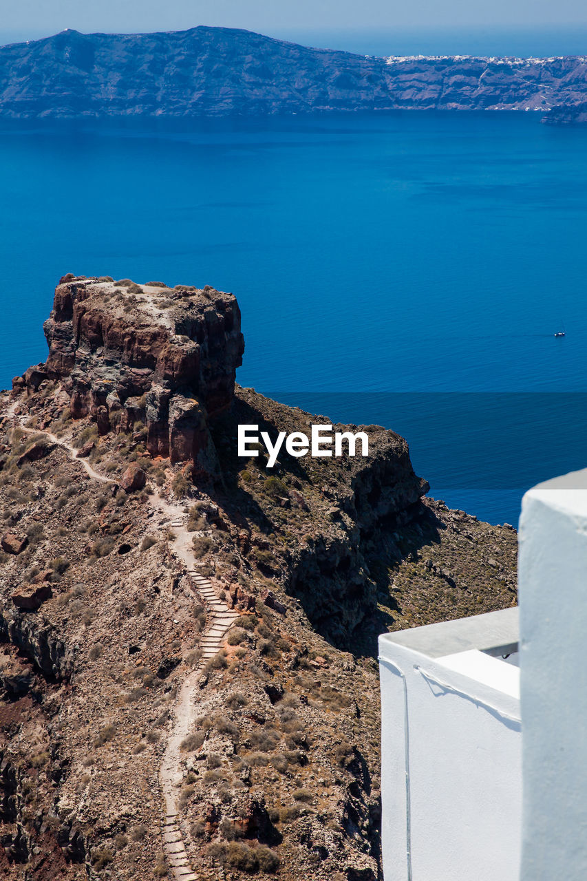 View of the famous skaros rock in santorini