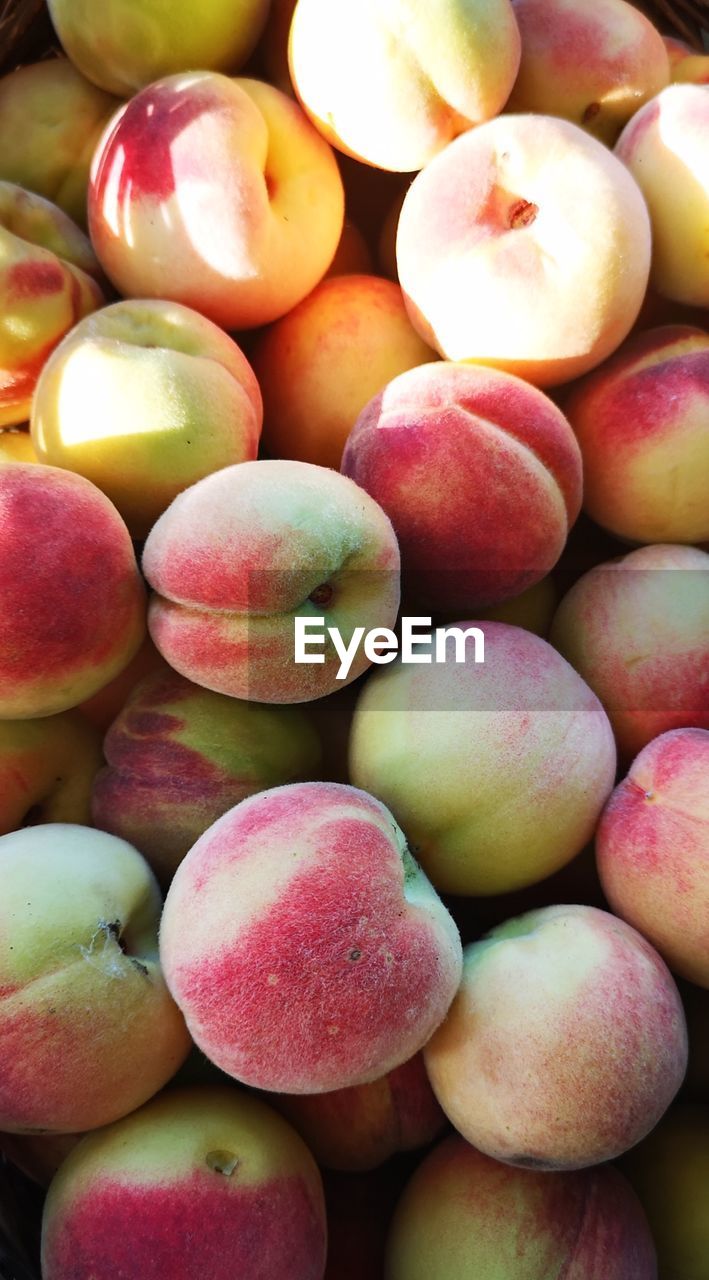 FULL FRAME SHOT OF APPLES FOR SALE