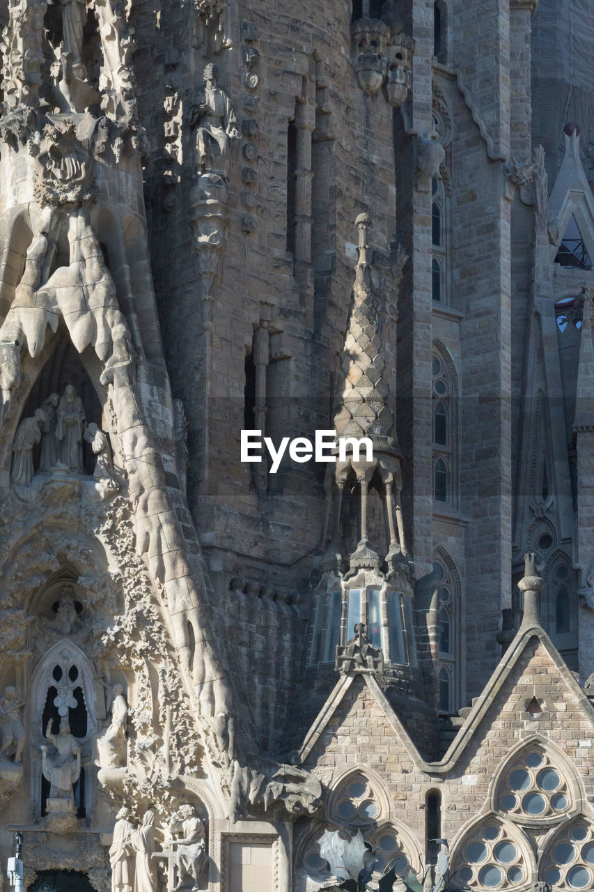 LOW ANGLE VIEW OF STATUE OF CHURCH