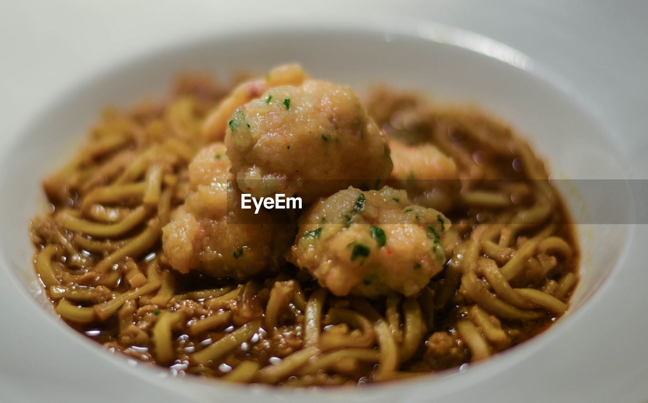 CLOSE-UP OF MEAL SERVED IN PLATE