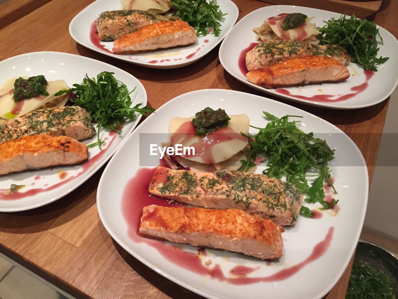 CLOSE-UP OF FOOD ON TABLE