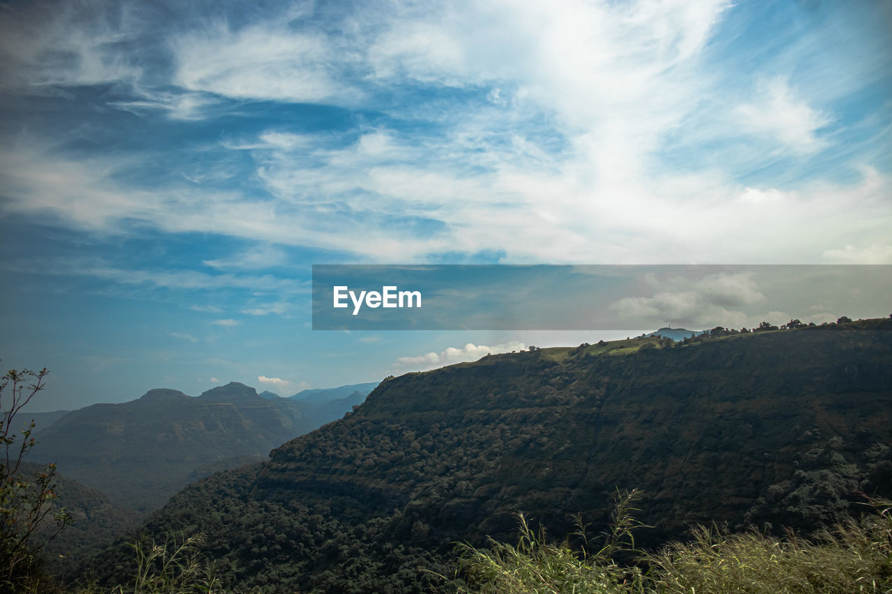 PANORAMIC VIEW OF LANDSCAPE AGAINST SKY