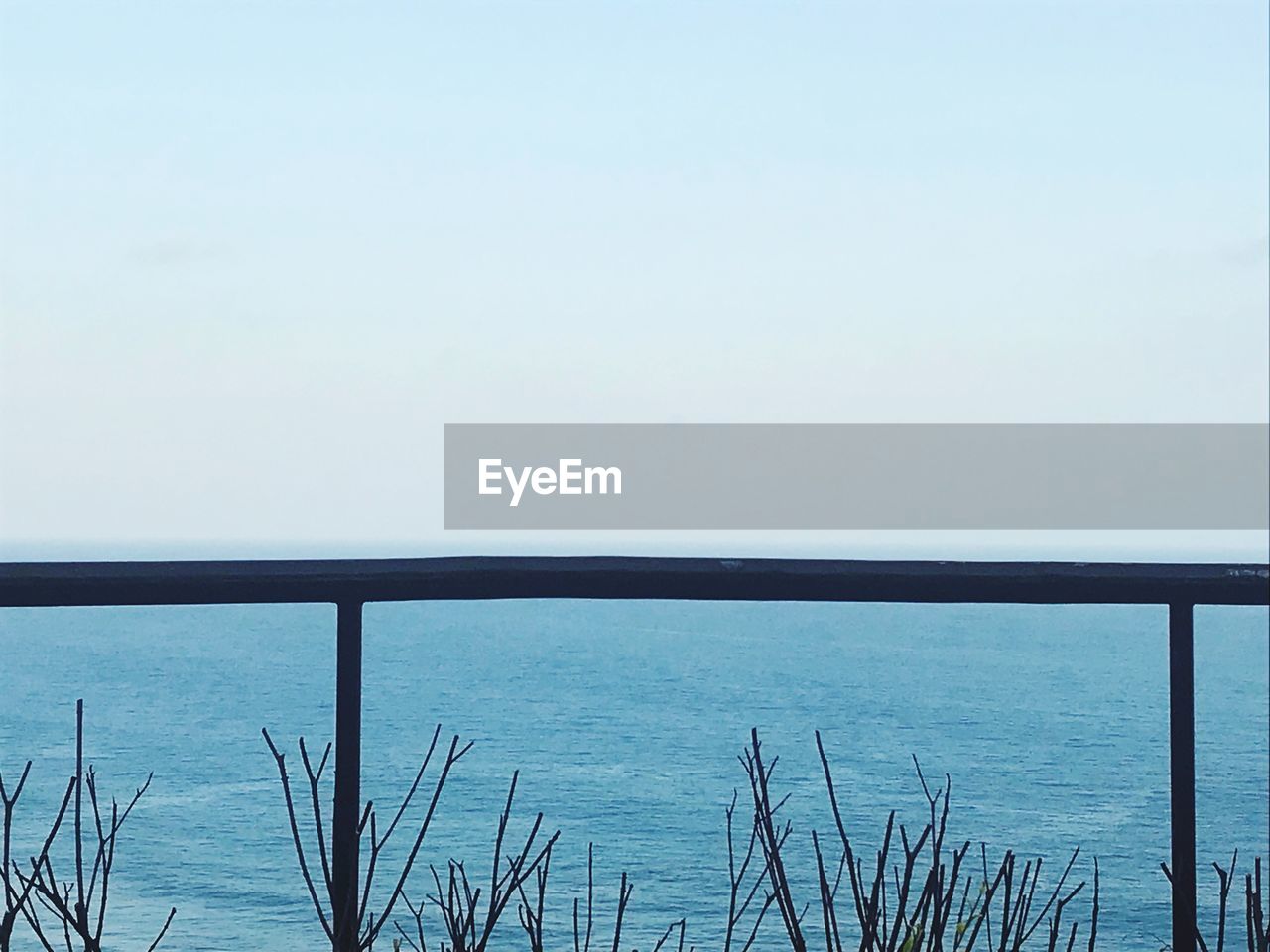 VIEW OF SEA AGAINST CLEAR SKY