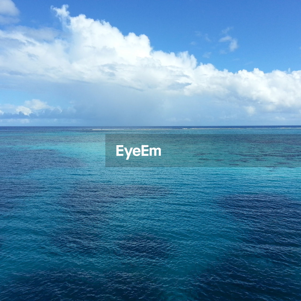 SCENIC VIEW OF SEASCAPE AGAINST SKY