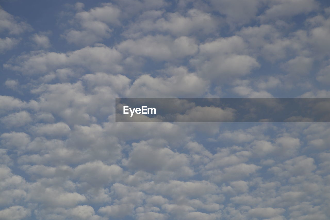 FULL FRAME SHOT OF CLOUDS IN SKY