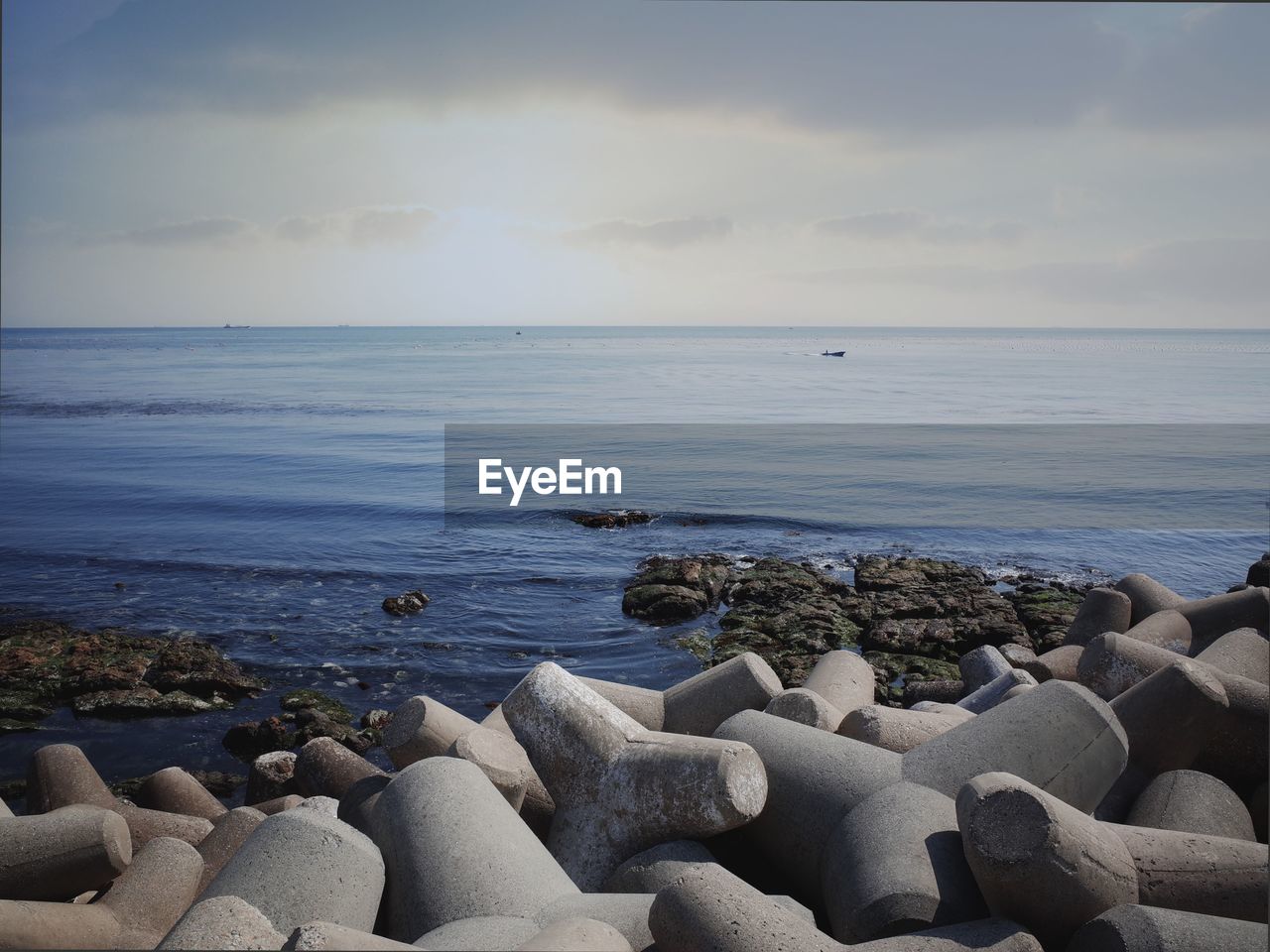 ROCKS ON SEA SHORE