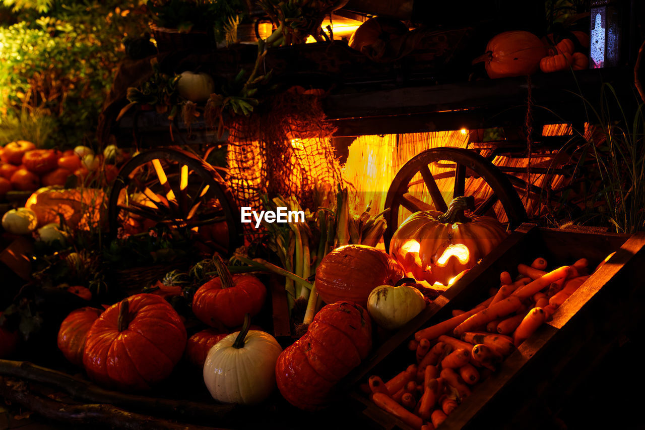 Halloween event, glowing pumpkin face