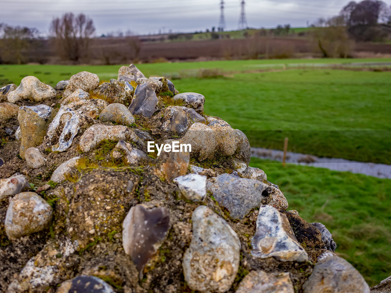 STONES ON ROCK